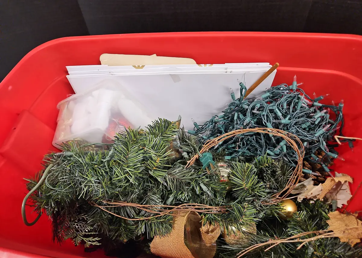 Holiday Storage Bin Tote 30 GAL With Lighted Garland, Extra Clear Lights, Decorations, Boxes