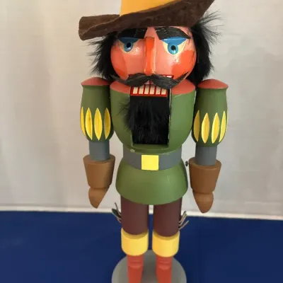 Vintage German Original Erzgebirge Expertic Hunter Nutcracker - 13”, Made in GDR