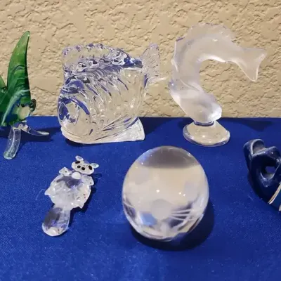8 Animal Figures - Glass, 2 Blue Artesania Rinconada Dolphin Figures, Duck, Otter, Fish, Seal