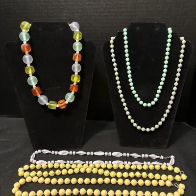 6 Vintage Bead Necklaces - Pastel, Mod, Retro, Pop Art, Chunky Acrylic