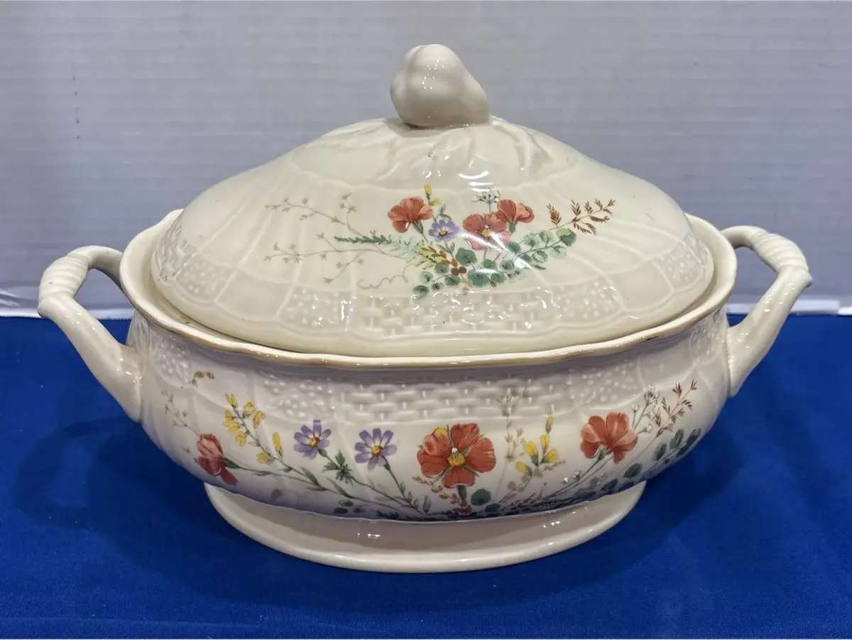 Vintage Mikasa Fine Ivory Margaux Soup Tureen - Covered Vegetable Server Dish, Floral, Basketweave