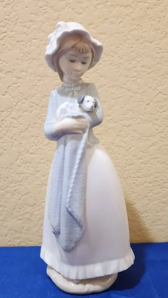 Vintage NAO By Lladro - Girl Holding Puppy, #241, 10" Tall
