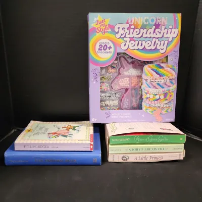 5 Classic Books & New Unicorn Friendship Jewelry Kit - 30th Anniv Edition Of The Princess Bride
