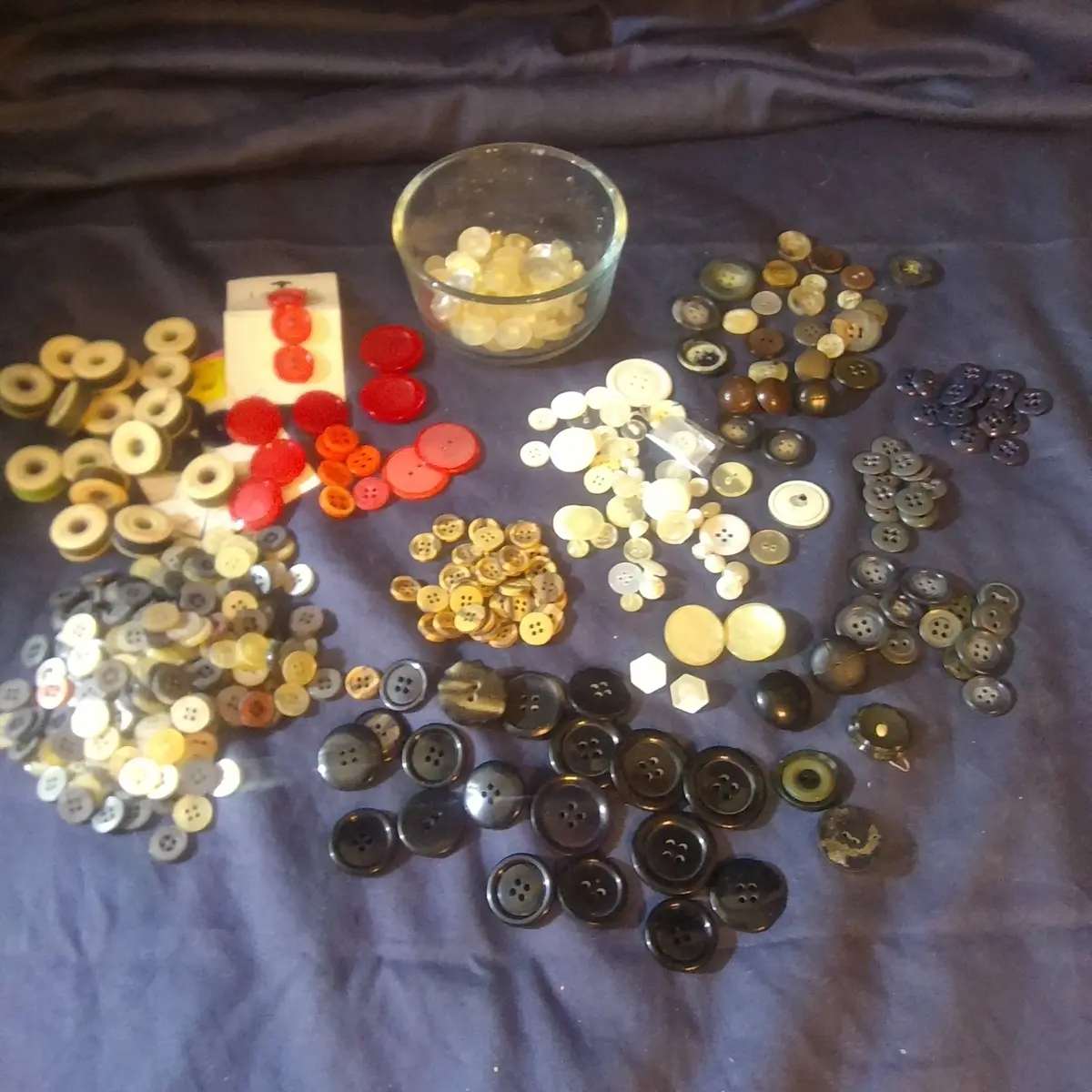 Loose Buttons And Bobbins #1