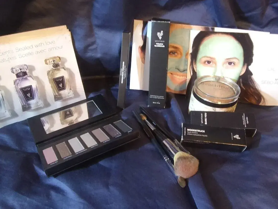 Younique Makeup #1