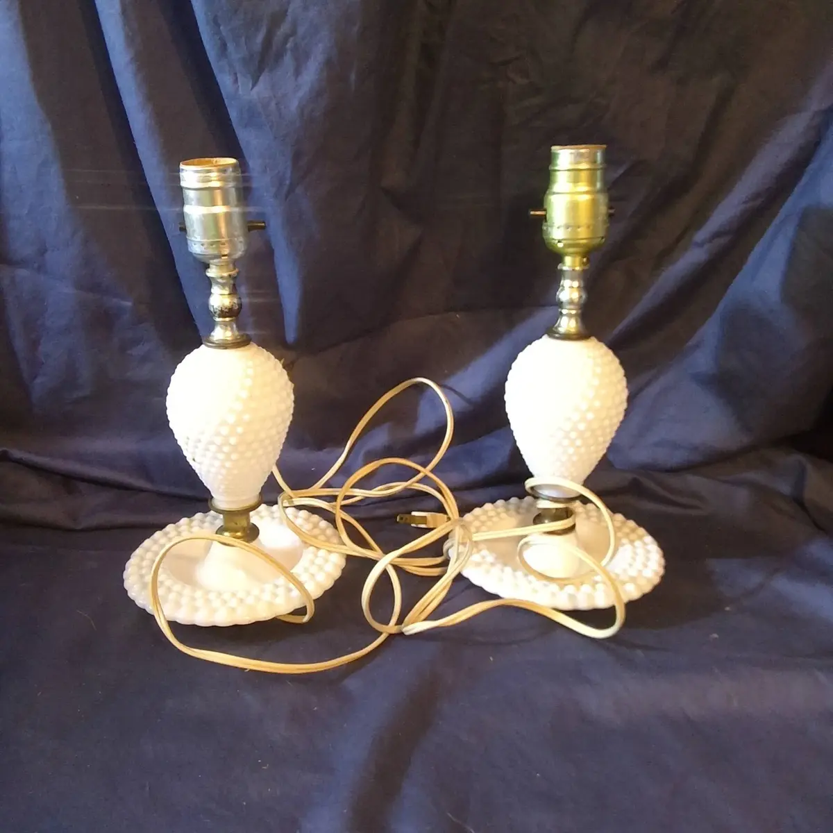 Milk Glass Bedside Lamps Hobnail 11 X 6
