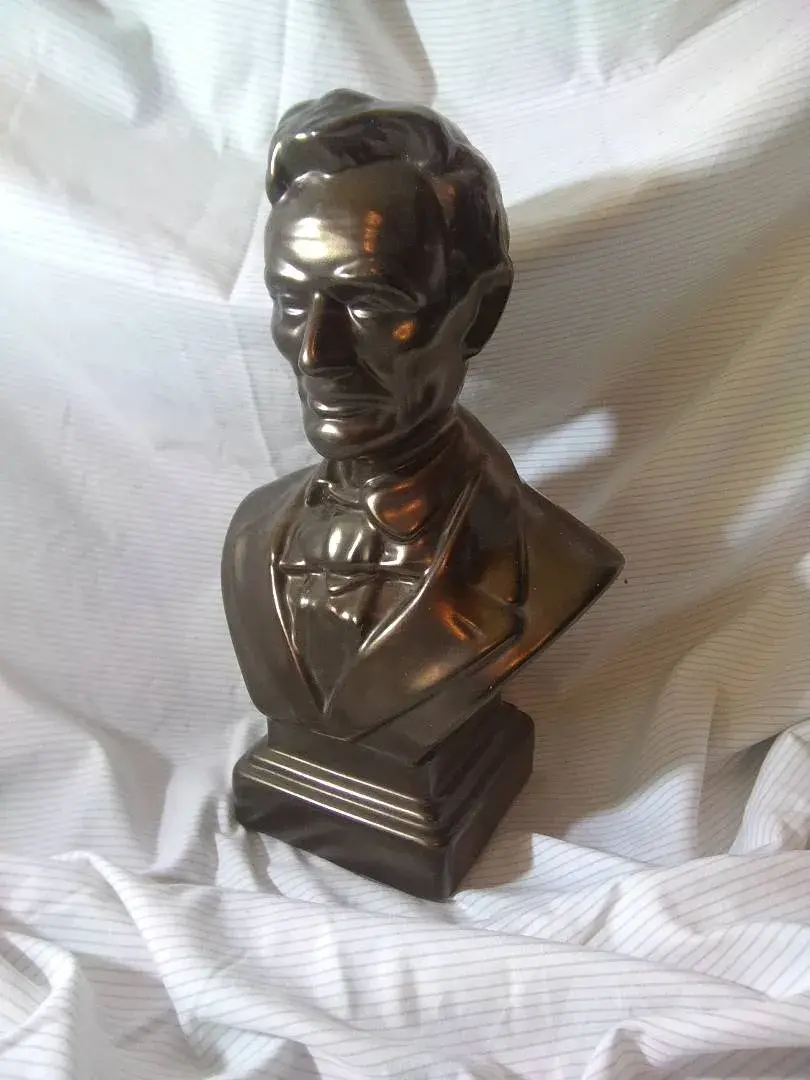 Abe Lincoln Bust