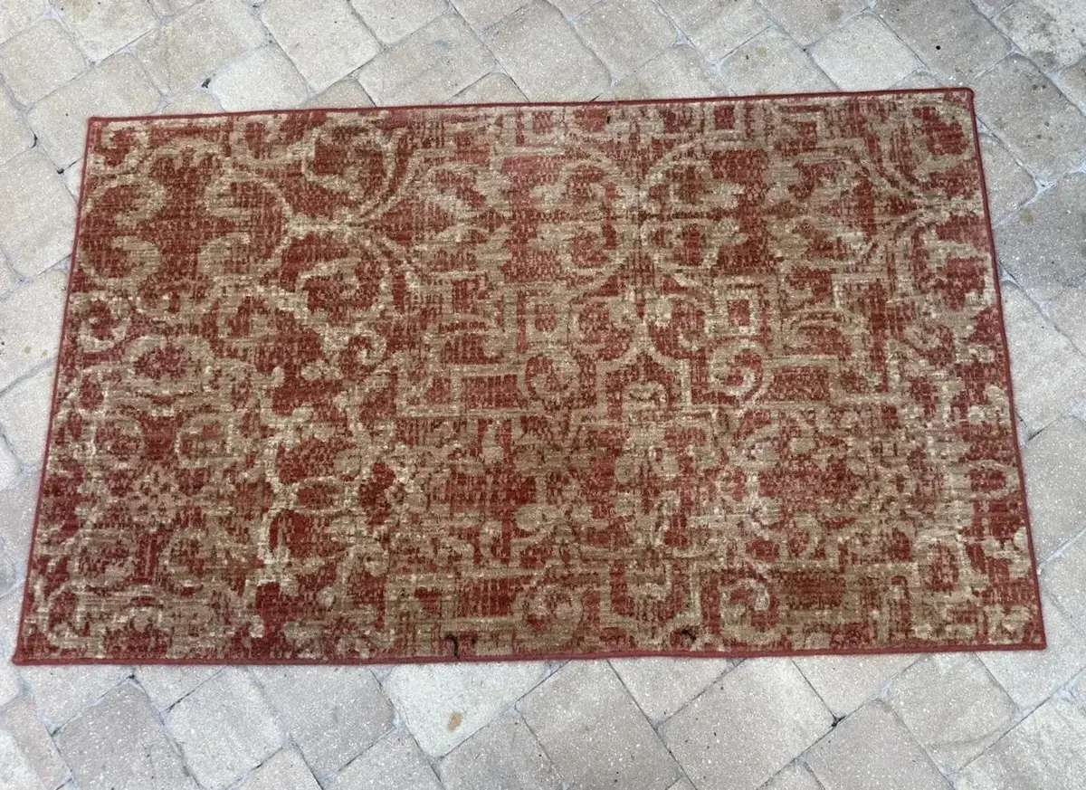 Karastan Sierra Mar French Quarter Henna Wool Area Rug – 3’3” x 5’6”