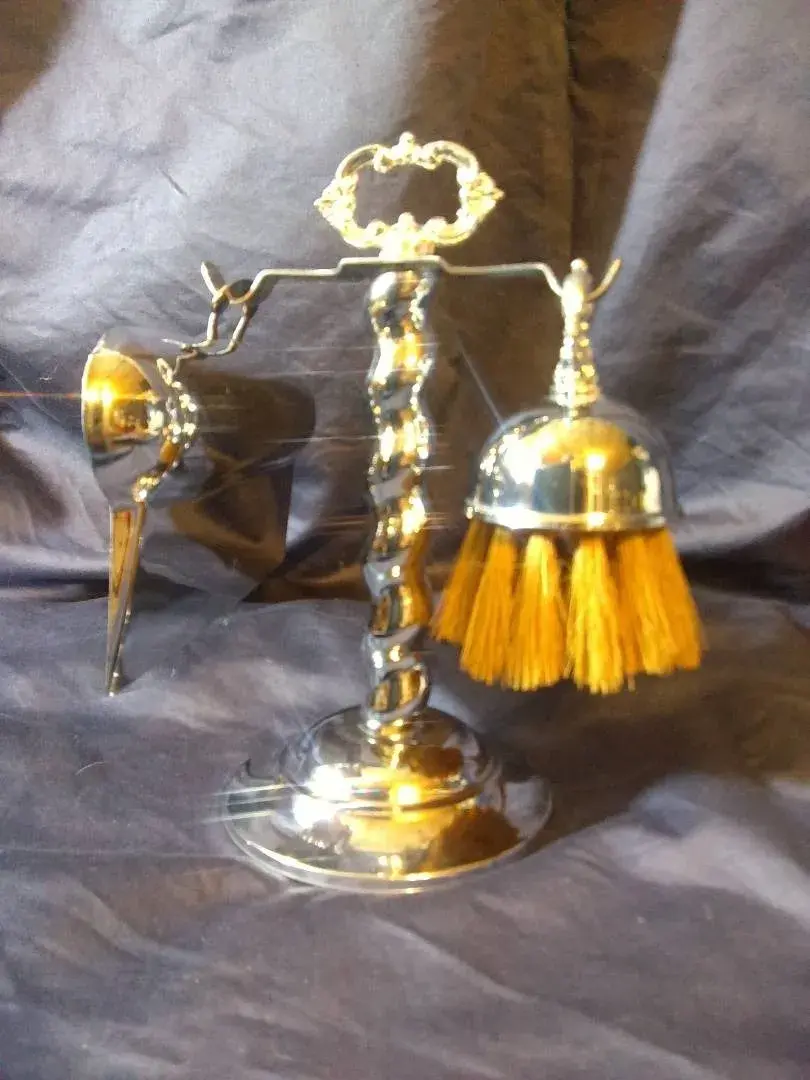 Chrome Crumb Catcher /Silent Butler Set