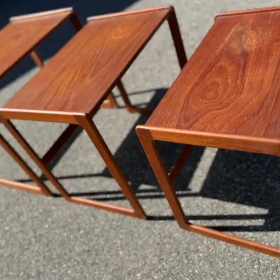 Exceptional set of Danish teak nesting tables - Vintage MK