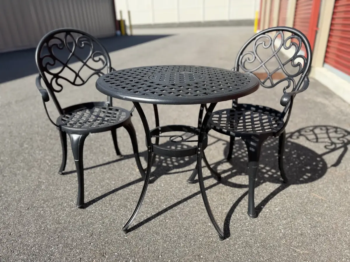 3-piece cast aluminum outdoor bistro dining set