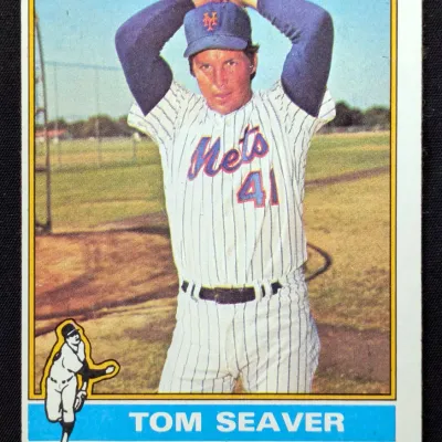 Vintage 1973 Topps Tom Seaver baseball card, number 130, featuring the New York Mets pitcher in his home pinstripe uniform.