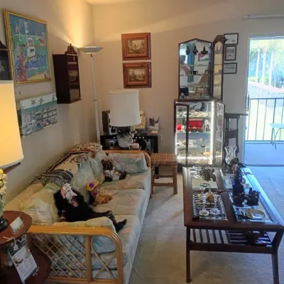 Sale Photo Thumbnail #8