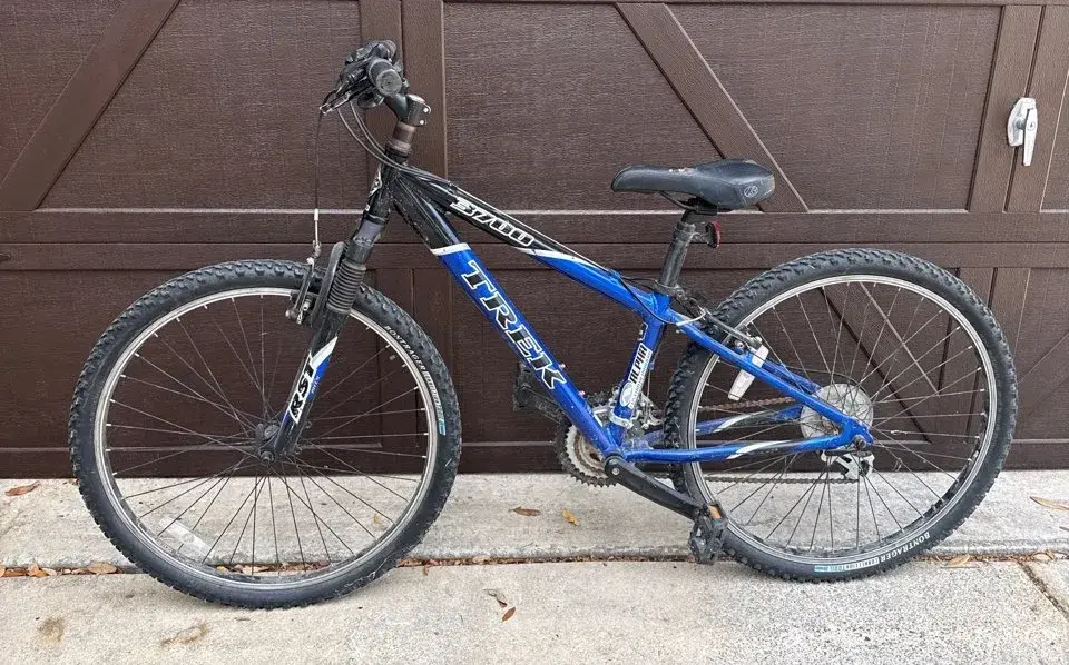 TREK Mountain Bike - Blue 