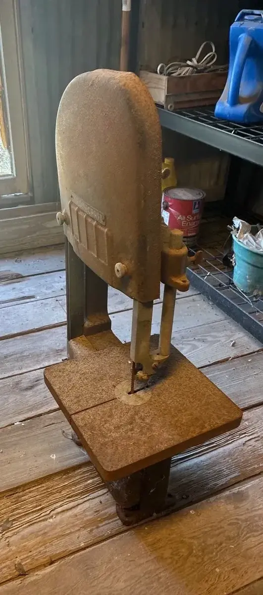 Vintage Delta Homecraft Cast-iron Small-format Bandsaw
