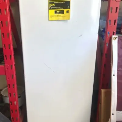 Magic Chef Upright Freezer
