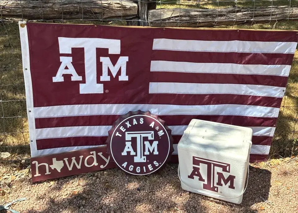 Texas A&M 3x5 Flag, signs and styrofoam cooler 
