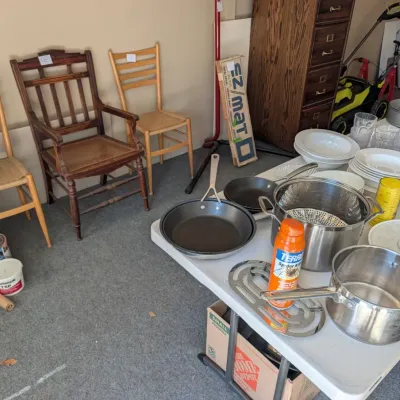 Estate sale photo