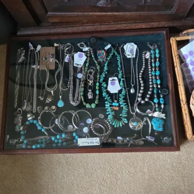 Assorted Southwestern sterling silver and turquoise jewelry, including necklaces, bracelets, .