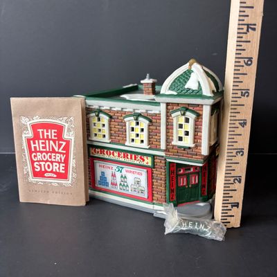 LOT 152: Department 56 Profiles The Heinz Grocery Store Christmas Village Building (6 of 6)