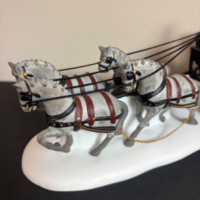 LOT 101: Dept 56 Accessories: Royal Coach, Yeomen of the Guard & Pine Cone Trees