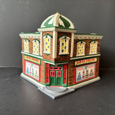 LOT 155: Department 56 Profiles The Heinz Grocery Store Christmas Village Building (3of 6)