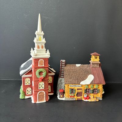 LOT 150: Dept 56 New England Series Sleepy Hollow & Old North Church