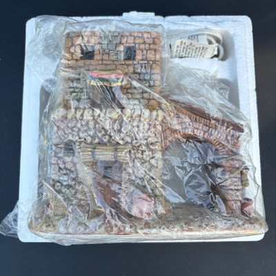 LOT 48: Dept 56 Little Town of Bethlehem - Town Gate, Gatekeeper's Dwelling and Holiday Time Nativity Accessory Pain Trees