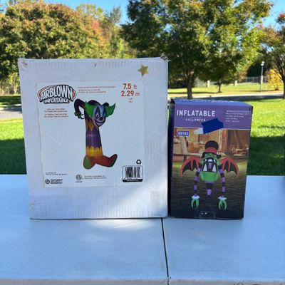 LOT 108: Halloween Inflatable Outdoor Lawn Decorations 2pcs