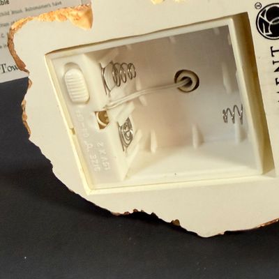 LOT 47: Dept 56 Little Town of Bethlehem- Star of Wonder Battery Operated Accessory
