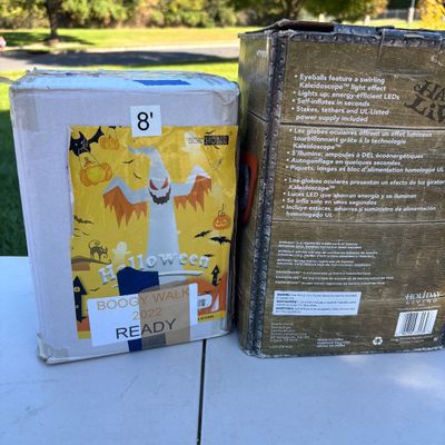 LOT 57: Halloween Inflatable Outdoor Lawn Decorations