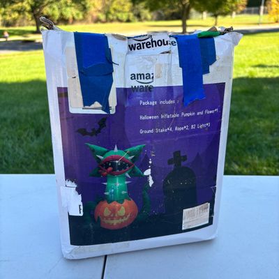 LOT 104: Halloween Inflatable Outdoor Lawn Decorations 3pcs