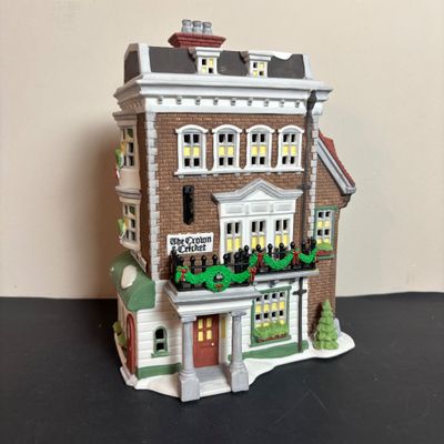 LOT 99: Dept 56 Dickens Village Series Crown & Cricket Inn: 1st Edition Limited to 1992