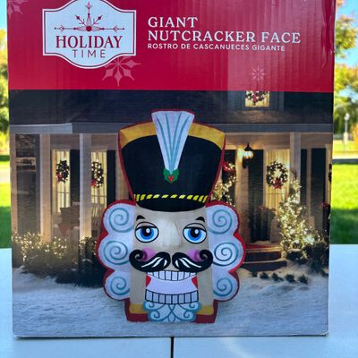 LOT 67: Christmas Inflatable Outdoor Lawn Decorations - 3pcs