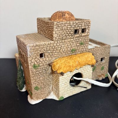 LOT 89: Dept 56 Postern, Town Wall Section & Little Town of Bethlehem