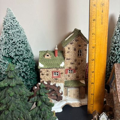 LOT 94: Dept 56 Limited Edition 1681 of 2500 Dickens Village Mill, New England Series Laurel Hill Church & Accessories