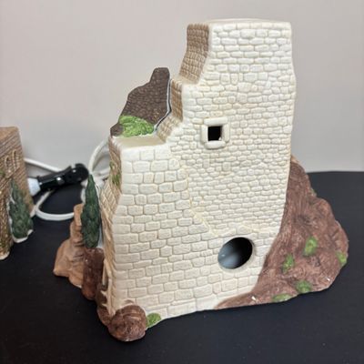 LOT 89: Dept 56 Postern, Town Wall Section & Little Town of Bethlehem