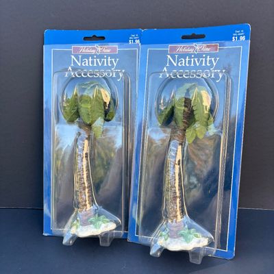 LOT 48: Dept 56 Little Town of Bethlehem - Town Gate, Gatekeeper's Dwelling and Holiday Time Nativity Accessory Pain Trees