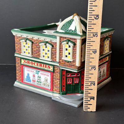 LOT 153: Department 56 Profiles The Heinz Grocery Store Christmas Village Building (5of 6)