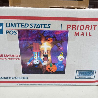 LOT 158: Halloween Inflatable Outdoor Lawn Decorations 2pcs