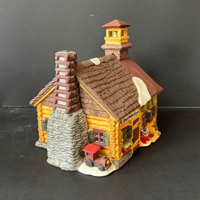 LOT 150: Dept 56 New England Series Sleepy Hollow & Old North Church