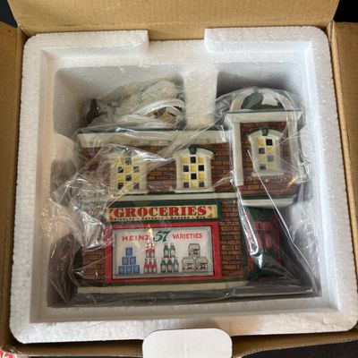 LOT 152: Department 56 Profiles The Heinz Grocery Store Christmas Village Building (6 of 6)