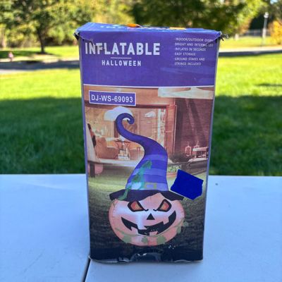 LOT 105: Halloween Inflatable Outdoor Lawn Decorations 3pcs