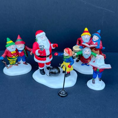 LOT 77: Dept 56 Accessories w/Original Boxes: Boulevard Lampposts, Busy Sidewalk, Tis the Season, Santa's Little Helpers, Sing a...