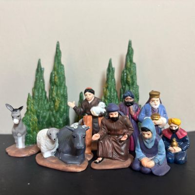 LOT 89: Dept 56 Postern, Town Wall Section & Little Town of Bethlehem