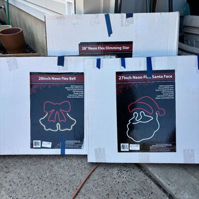 LOT 64: Neon Flex Indoor/Outdoor Wall Hanging Decorations