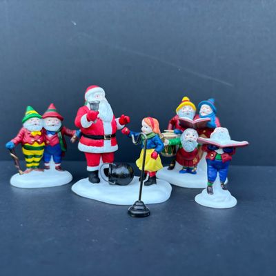 LOT 77: Dept 56 Accessories w/Original Boxes: Boulevard Lampposts, Busy Sidewalk, Tis the Season, Santa's Little Helpers, Sing a...