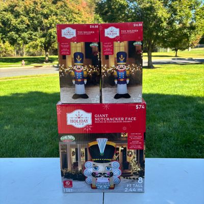 LOT 67: Christmas Inflatable Outdoor Lawn Decorations - 3pcs