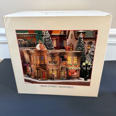 Sale Photo Thumbnail #442