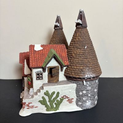 LOT 85: Dept 56 Dickens Village Series: Nicholas Nickleby Cottage, Bishops Oast House & Walpole Taylors